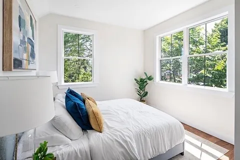 21 Lexington — Eagle Hill